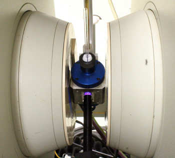 Resonator eines X-Band-EPR-Spektrometers.